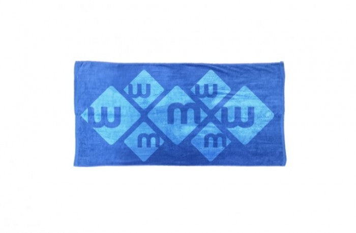 Moxie Cruise Platinum Beach Towel